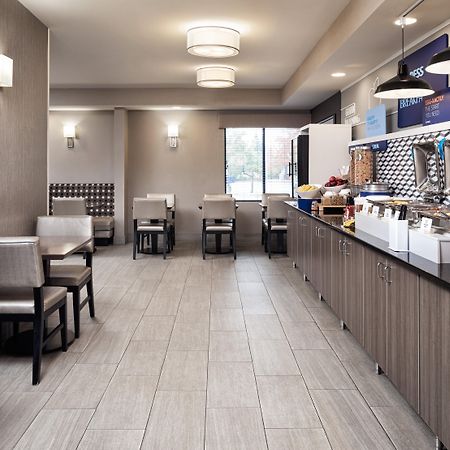 Holiday Inn Express Hotel & Suites Minneapolis - Minnetonka By Ihg Exterior photo
