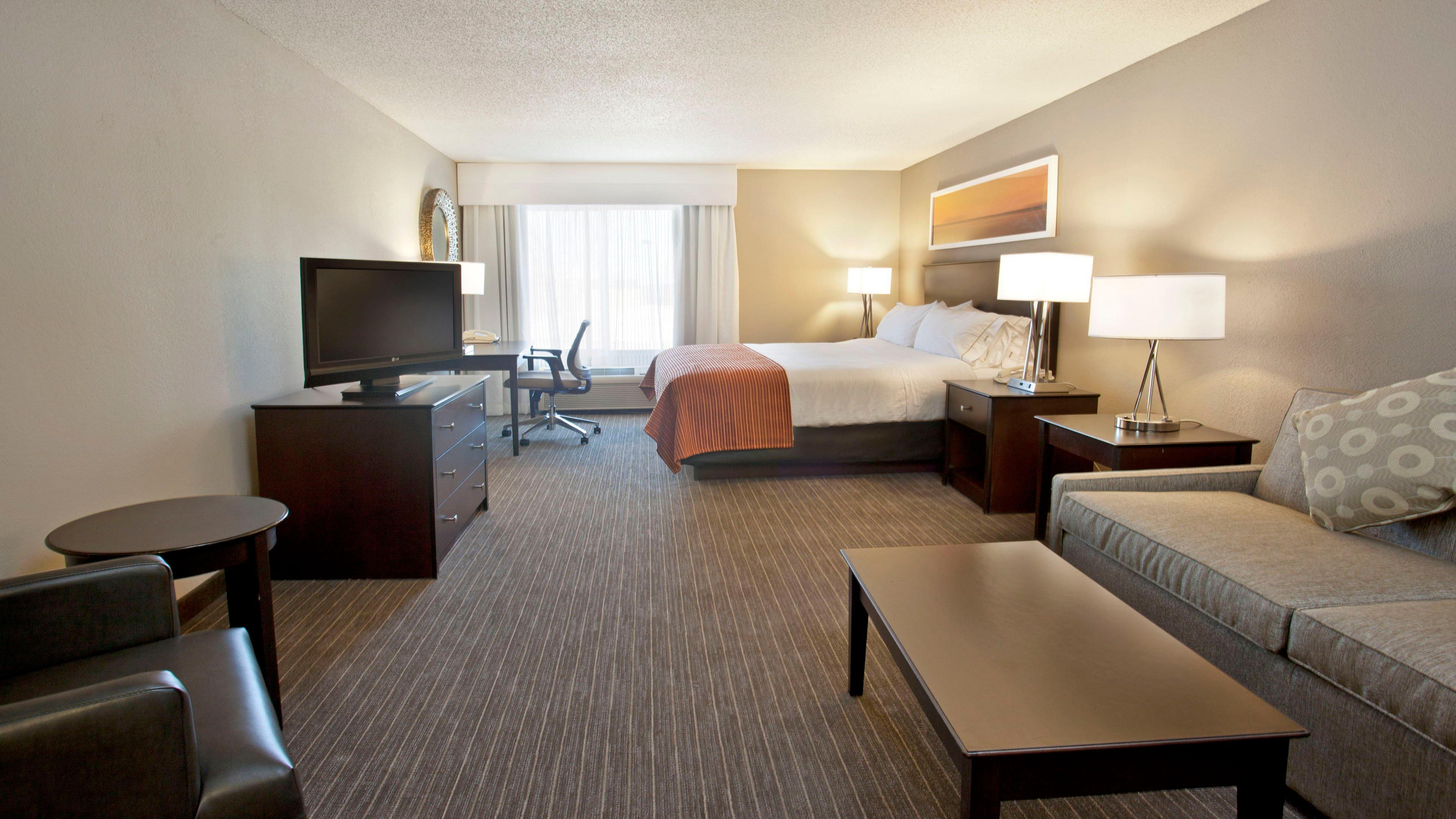Holiday Inn Express Hotel & Suites Minneapolis - Minnetonka By Ihg Exterior photo